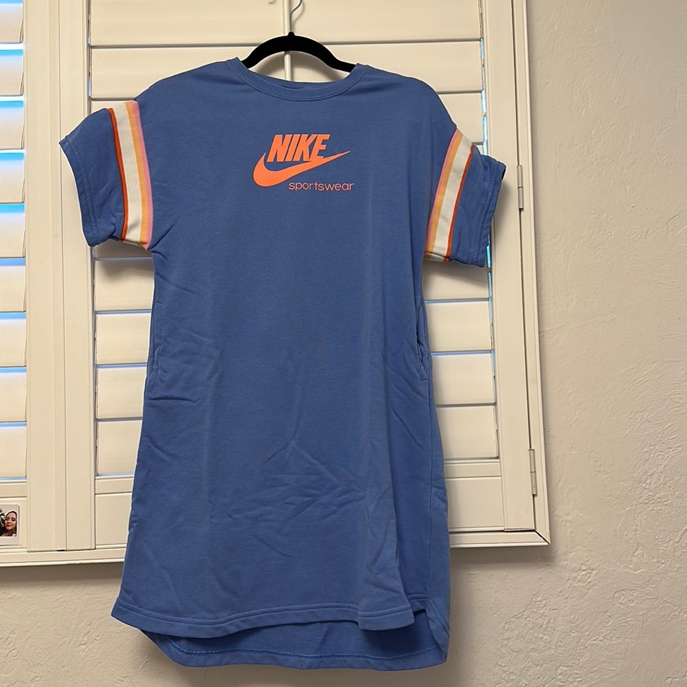 Nike dress